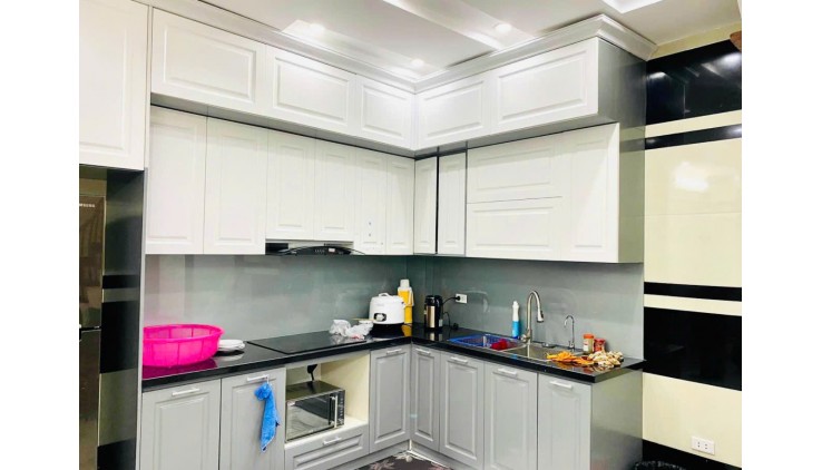 Bán nhà Bạch Đằng, P.24 , HXH ,2 tầng , 88m2,2 tầng, 4.1x21m, vuông